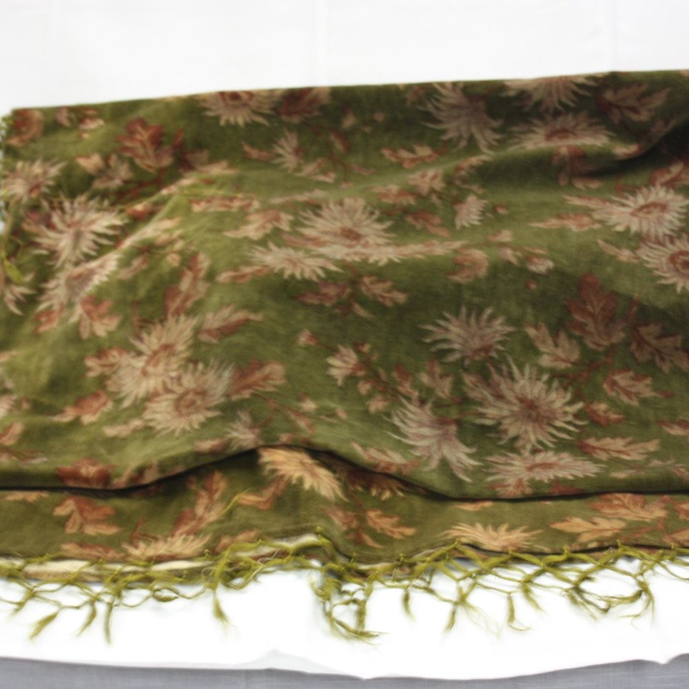 Beautiful antique valance!